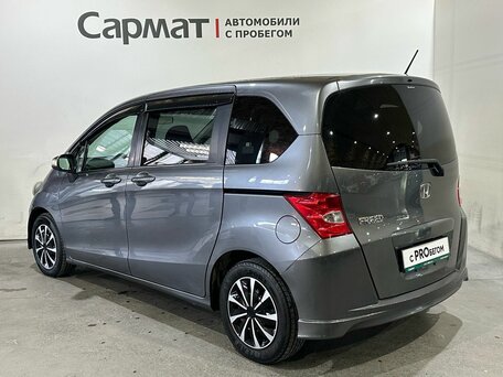 2010 Honda Freed I, серый, 850000 рублей, вид 5