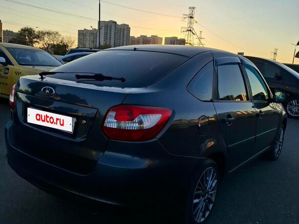 2017 Lada (ВАЗ) Granta I, серебристый - вид 4