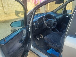 2001 Opel Zafira A, серебристый, 285000 рублей, вид 3