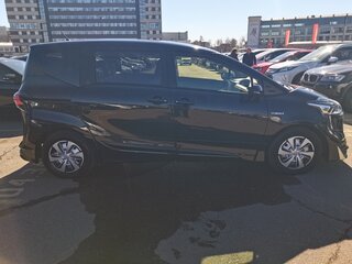 2019 Toyota Sienta II Рестайлинг, чёрный, 1600000 рублей, вид 4