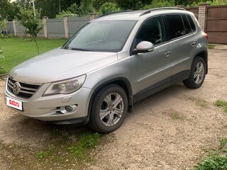 2009 Volkswagen Tiguan I, серебристый, 750000 рублей, вид 1