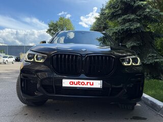 2021 BMW X5 40i IV (G05/G18), чёрный, 6450000 рублей, вид 3