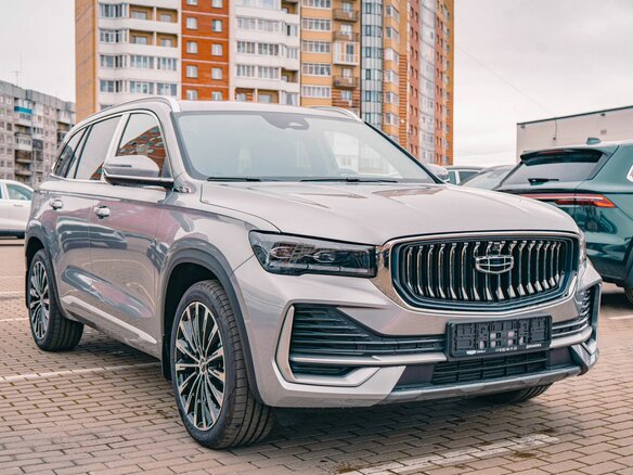 2026 Geely Monjaro I, серебристый, 4954990 рублей - вид 3