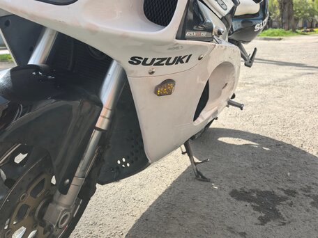 2000 Suzuki GSX-R 750, белый, 290000 рублей, вид 4