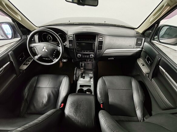 2014 Mitsubishi Pajero IV Рестайлинг 1, коричневый, 1900000 рублей - вид 13