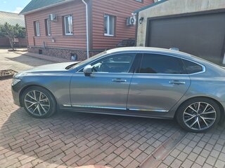 2020 Volvo S90 II, серый, 3050000 рублей, вид 2