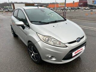 2009 Ford Fiesta Mk6, серебристый, 690000 рублей, вид 2