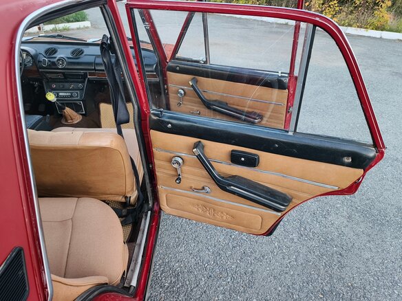 1977 Lada (ВАЗ) 2106 4-speed, красный, 100000 рублей - вид 14