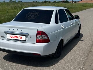 2015 Lada (ВАЗ) Priora I Рестайлинг, белый, 420000 рублей, вид 3