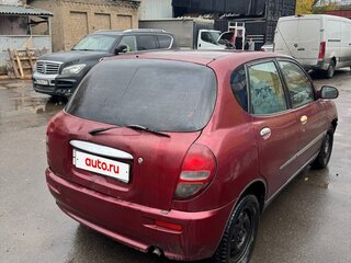 2000 Toyota Duet, пурпурный, 130000 рублей, вид 3