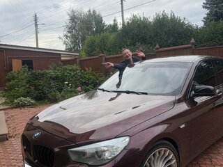 2010 BMW 5 серии Gran Turismo 535i VI (F10/F11/F07), пурпурный, 1600000 рублей, вид 4
