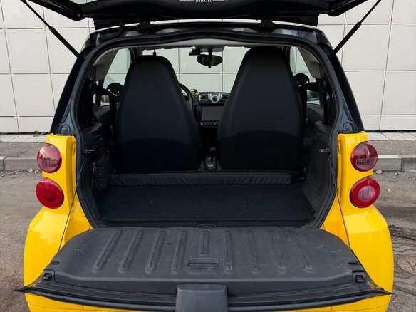 2015 Smart Fortwo II, жёлтый, 780000 рублей - вид 14