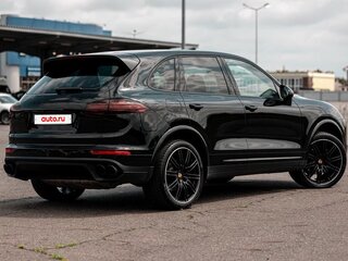 2016 Porsche Cayenne II Рестайлинг (958), чёрный, 3200000 рублей, вид 2