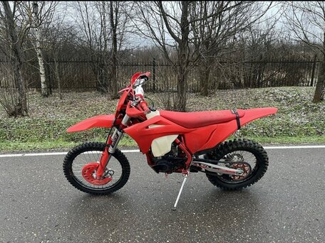 2024 Hasky V4, красный, 215000 рублей, вид 2