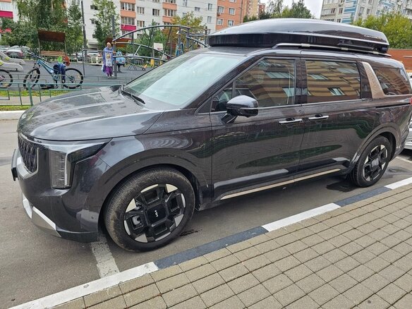 2025 Kia Carnival IV Рестайлинг, чёрный, 5900000 рублей