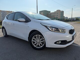 2013 Kia Ceed II, белый, 973000 рублей, вид 3