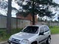 2003 Chevrolet Niva I, серебристый, 130000 рублей - вид 2