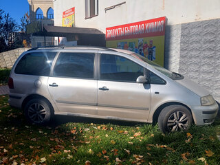 2008 Volkswagen Sharan I Рестайлинг 2, серый, 950000 рублей, вид 2