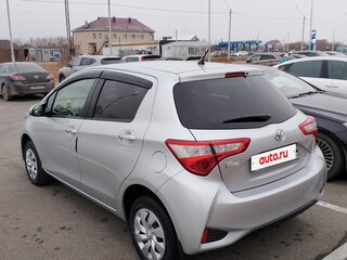 2017 Toyota Vitz III (XP130) Рестайлинг 2, серый, 1000000 рублей, вид 4