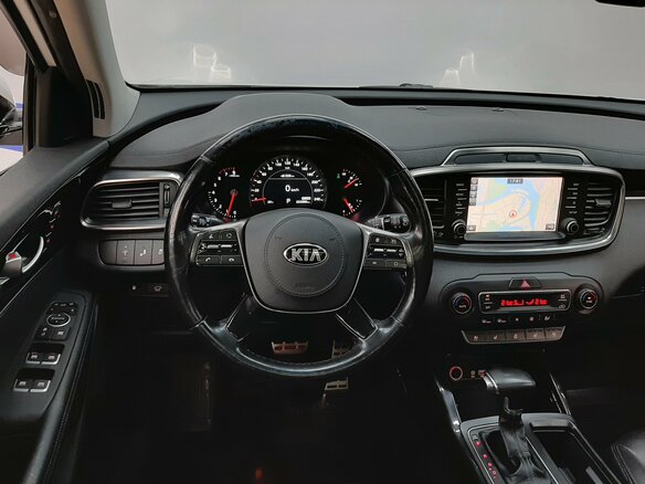 2018 Kia Sorento III Prime Рестайлинг, белый, 1869000 рублей - вид 14