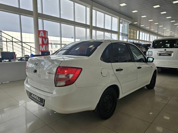 2016 Lada (ВАЗ) Granta I, белый, 649000 рублей - вид 7