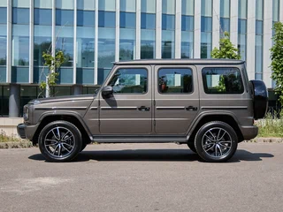 2026 Mercedes-Benz G-Класс 450 d III (W465) Рестайлинг, серый, 23350000 рублей, вид 3
