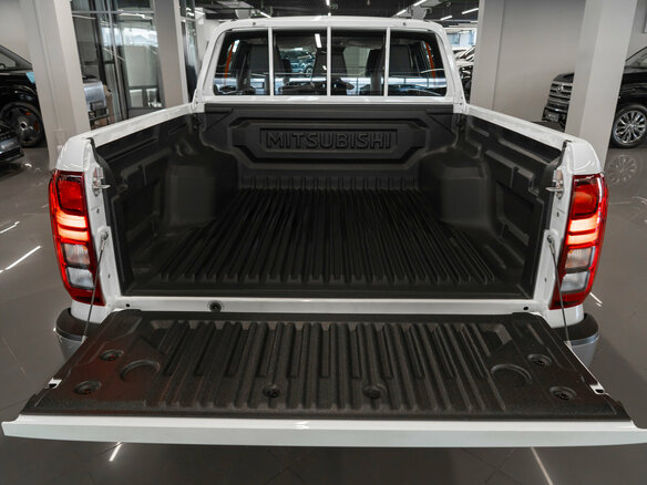 2025 Mitsubishi L200 VI, белый - вид 21