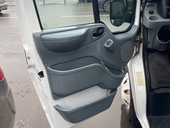 2013 Ford Transit, белый, 999999 рублей - вид 6