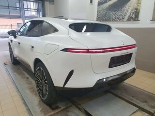 2026 Avatr 11 116 kWh I, белый, 7990000 рублей, вид 3