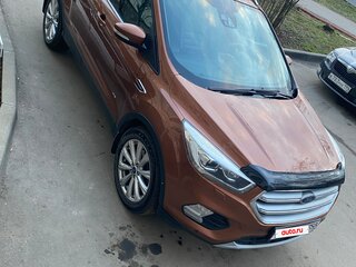 2017 Ford Kuga II Рестайлинг, коричневый, 1700000 рублей, вид 2