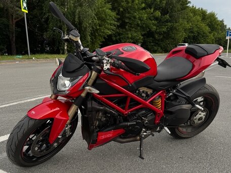 2011 Ducati Streetfighter, красный, 750000 рублей, вид 1