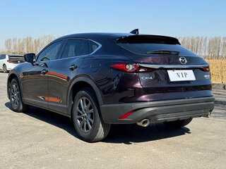 2021 Mazda CX-4 I Рестайлинг, чёрный, 1800000 рублей, вид 4