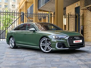 2021 Audi S8 IV (D5) Рестайлинг, зелёный, 13500000 рублей, вид 3