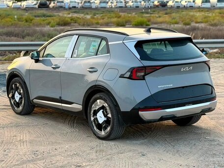 2026 Kia Sportage V Рестайлинг, серый, 3732000 рублей, вид 4