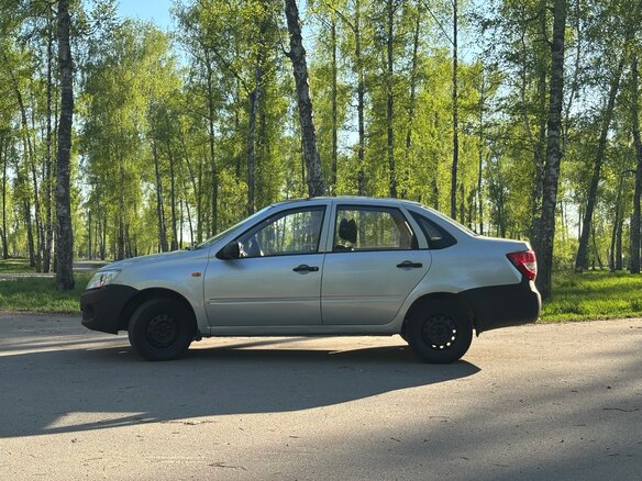 2014 Lada (ВАЗ) Granta I, серебристый, 225000 рублей - вид 7