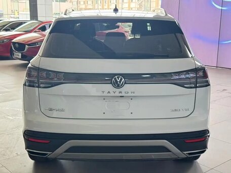 2022 Volkswagen Tayron I, белый, 3290000 рублей, вид 4