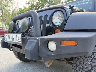 2012 Jeep Wrangler III (JK), зелёный, 3200000 рублей, вид 4