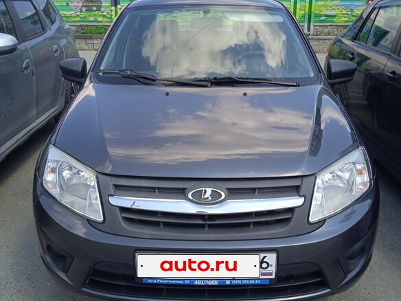 2017 Lada (ВАЗ) Granta I, серебристый, 459000 рублей