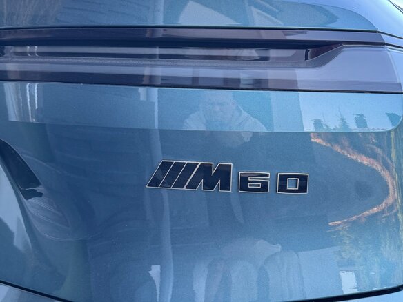 2022 BMW iX M60 I (I20), синий, 8690000 рублей - вид 23