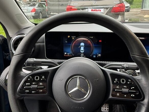 2019 Mercedes-Benz CLA 200 II (C118, X118), синий, 2650000 рублей - вид 7
