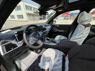 2026 BMW X5 Long 40Li IV (G05/G18) Рестайлинг, чёрный, 15790000 рублей, вид 4