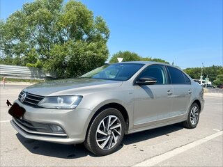 2018 Volkswagen Jetta VI Рестайлинг, бежевый, 1100000 рублей, вид 1