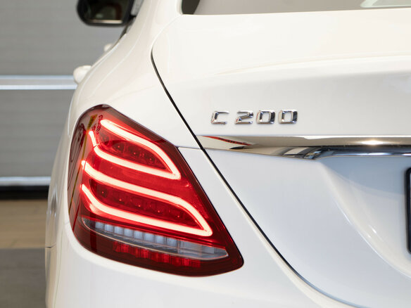 2015 Mercedes-Benz C-Класс 200 IV (W205), белый, 2565000 рублей - вид 37