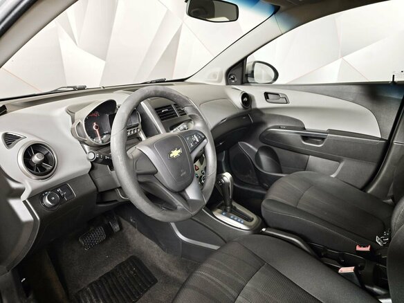 2014 Chevrolet Aveo II, серебристый - вид 18