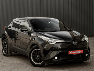 2018 Toyota C-HR I, чёрный, 2315000 рублей, вид 3
