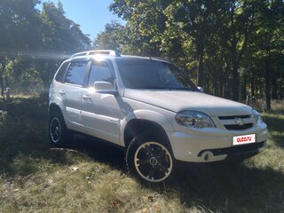 2013 Chevrolet Niva I Рестайлинг, белый, 575000 рублей, вид 5