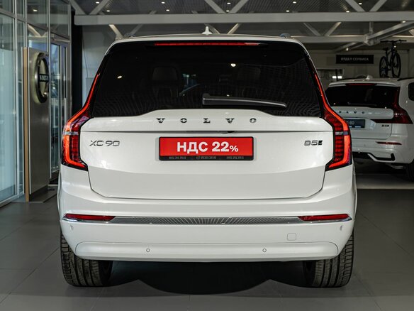 2026 Volvo XC90 B5 II Рестайлинг 2, белый, 13950000 рублей - вид 5