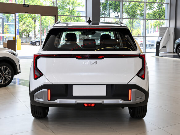 2026 Kia Seltos II China Market, белый, 2780911 рублей - вид 5