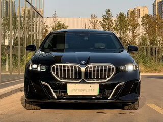 2024 BMW i5 Long eDrive35L, чёрный, 5200110 рублей, вид 5