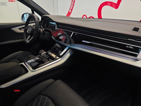 2025 Audi Q7 50 TDI II (4M) Рестайлинг 2, чёрный - вид 8